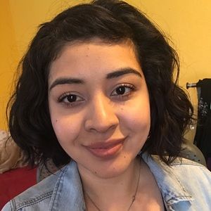 Meet your Posher, Tania